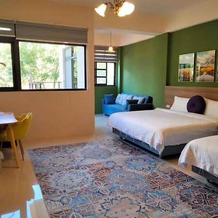 910 Hostel 城南館-自助入住 Юйли Экстерьер фото