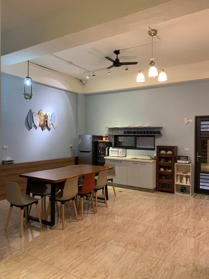 910 Hostel 城南館-自助入住 Юйли Экстерьер фото