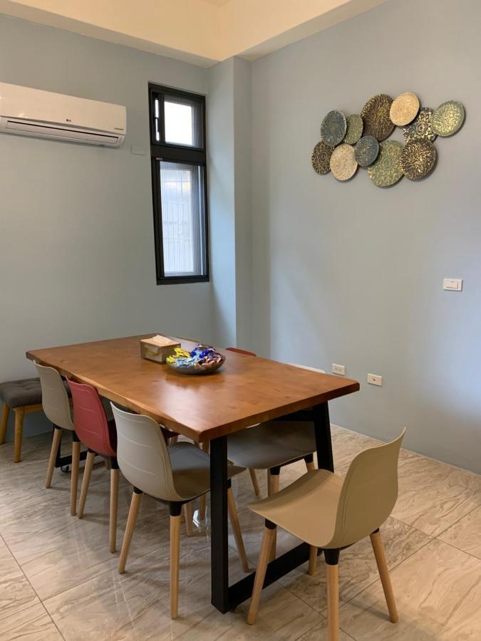 910 Hostel 城南館-自助入住 Юйли Экстерьер фото