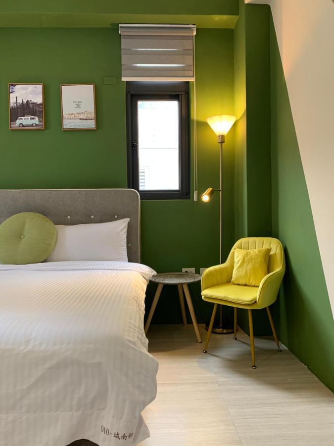 910 Hostel 城南館-自助入住 Юйли Экстерьер фото